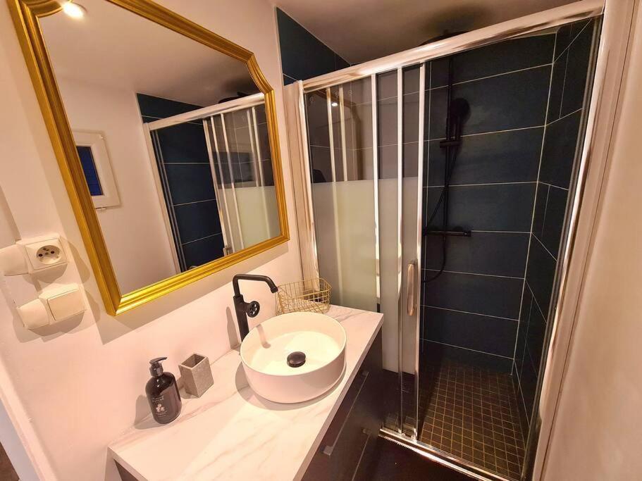 Appartement Cosy Et Calme En Hyper-Centre Tarbes Buitenkant foto